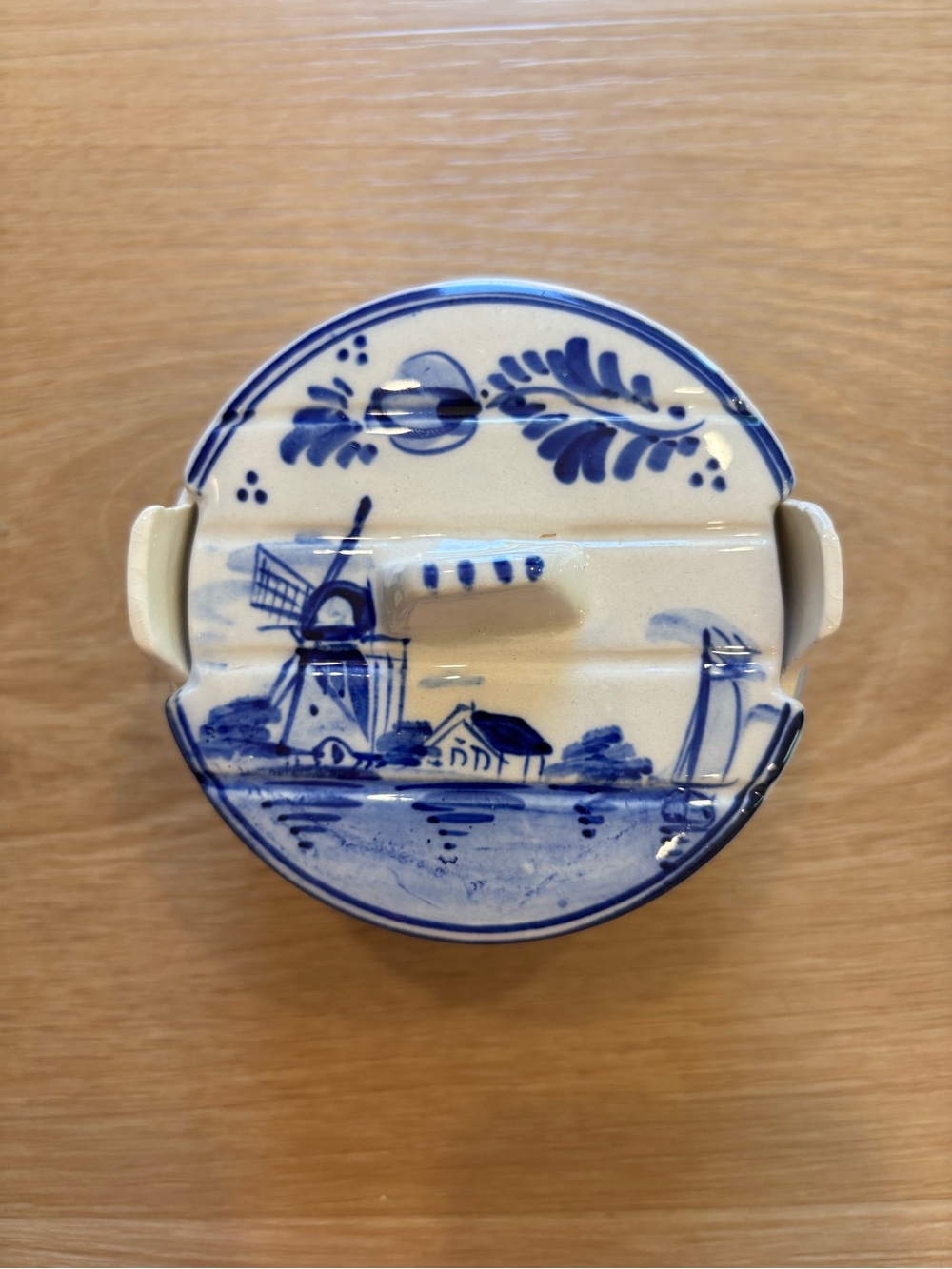 Hand-Painted Delft-Style Blue & White Ceramic Trinket Box